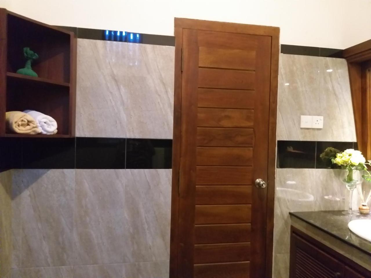 Cosy Nest Home Stay Негомбо Екстер'єр фото