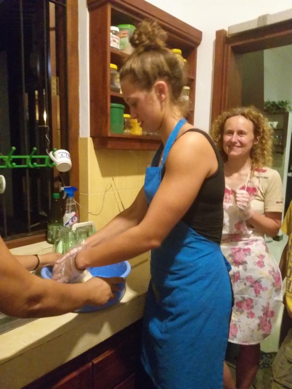 Cosy Nest Home Stay Негомбо Екстер'єр фото